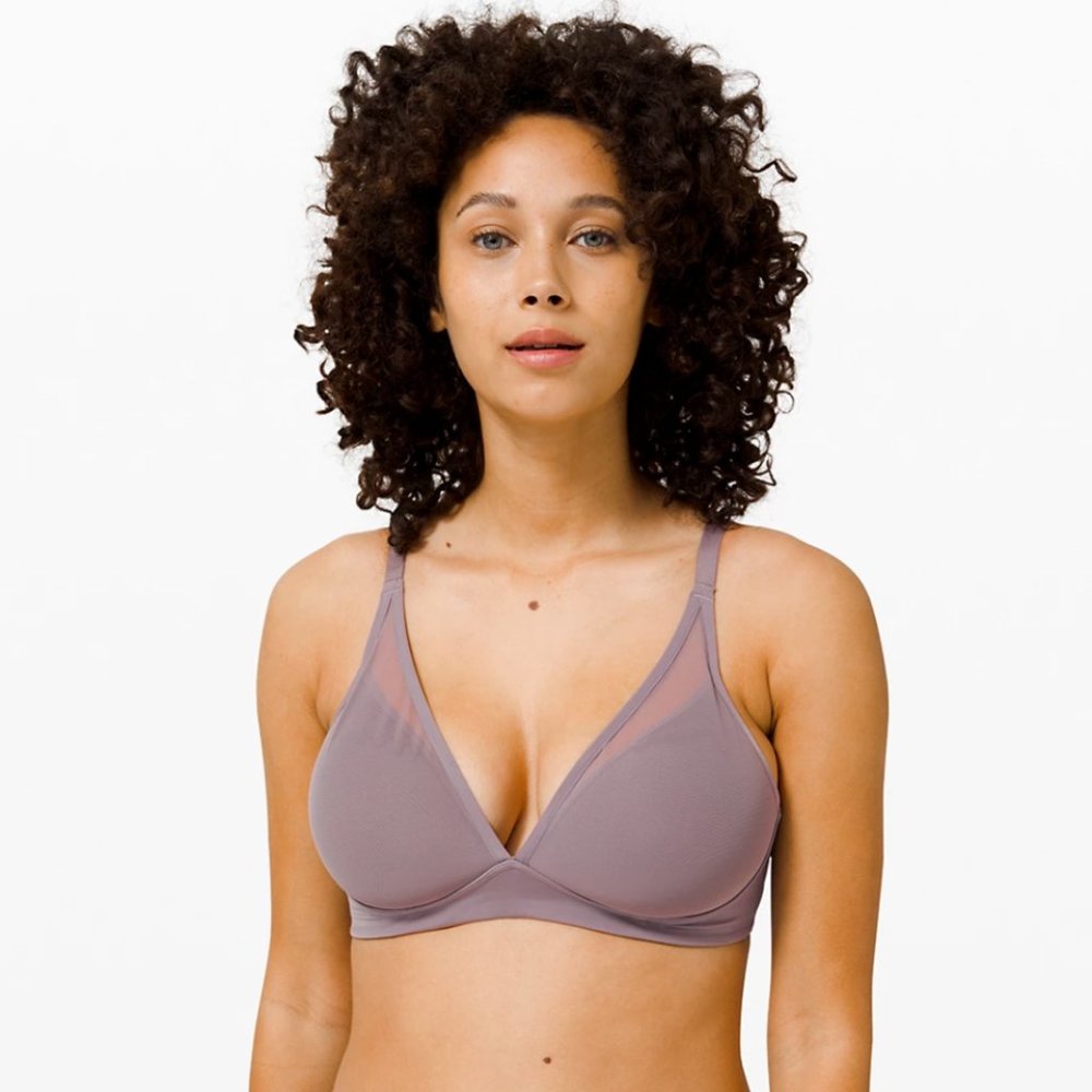 BRAND NEW LULULEMON Simply Sheer Bra 32C
